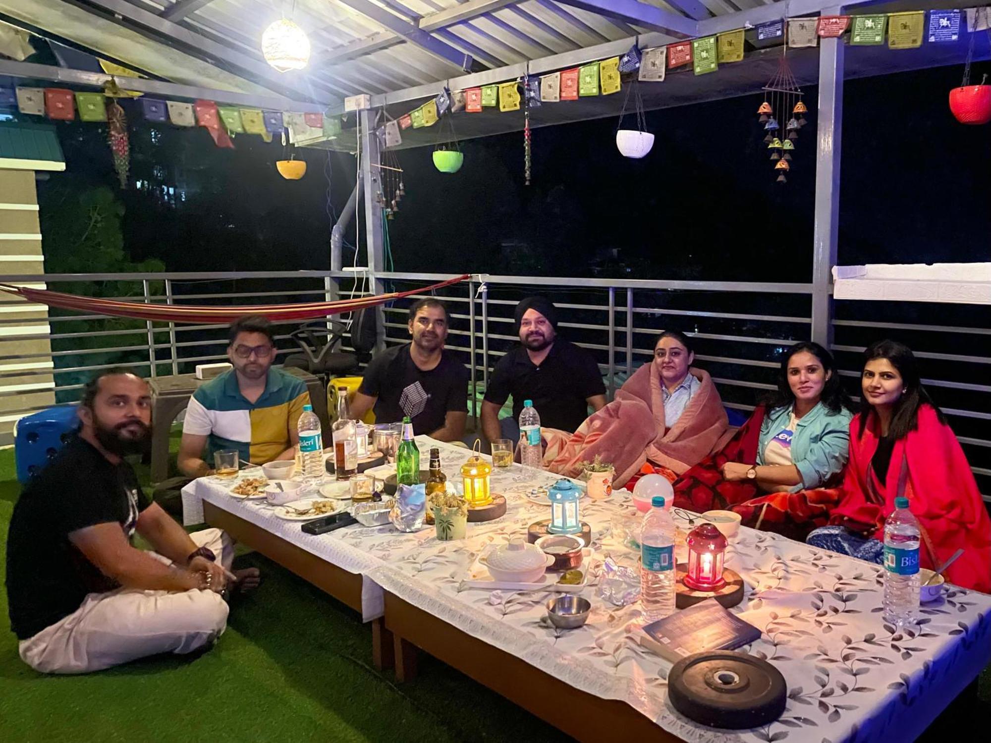 The Auriga 3Bhk Fully Entair Villa With Bonfire In Kasauli I Pvt Stay I Open Air Terrace I Kitchen Livingroom I Lawn Bonfire I Gaming Zone Zewnętrze zdjęcie