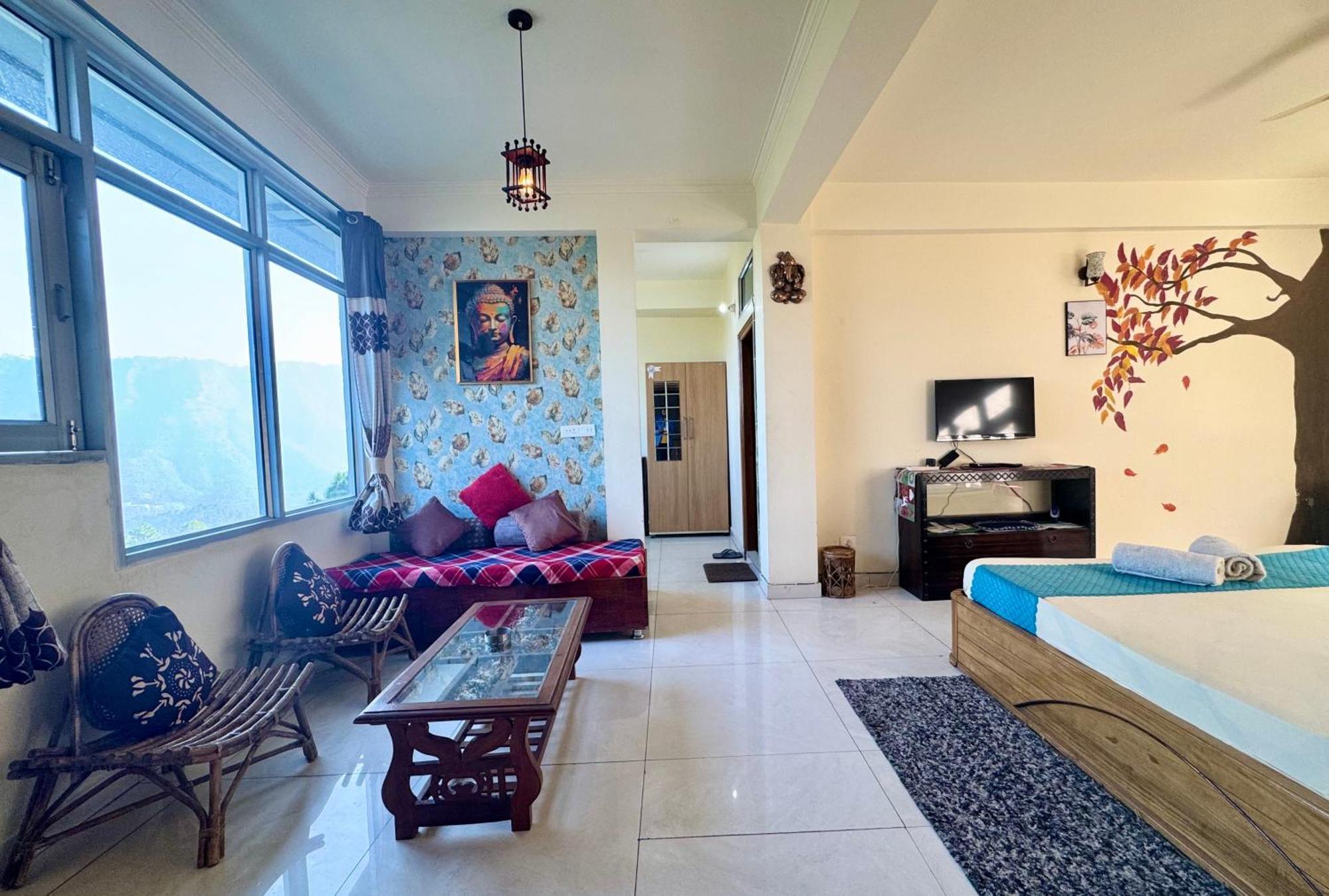 The Auriga 3Bhk Fully Entair Villa With Bonfire In Kasauli I Pvt Stay I Open Air Terrace I Kitchen Livingroom I Lawn Bonfire I Gaming Zone Zewnętrze zdjęcie