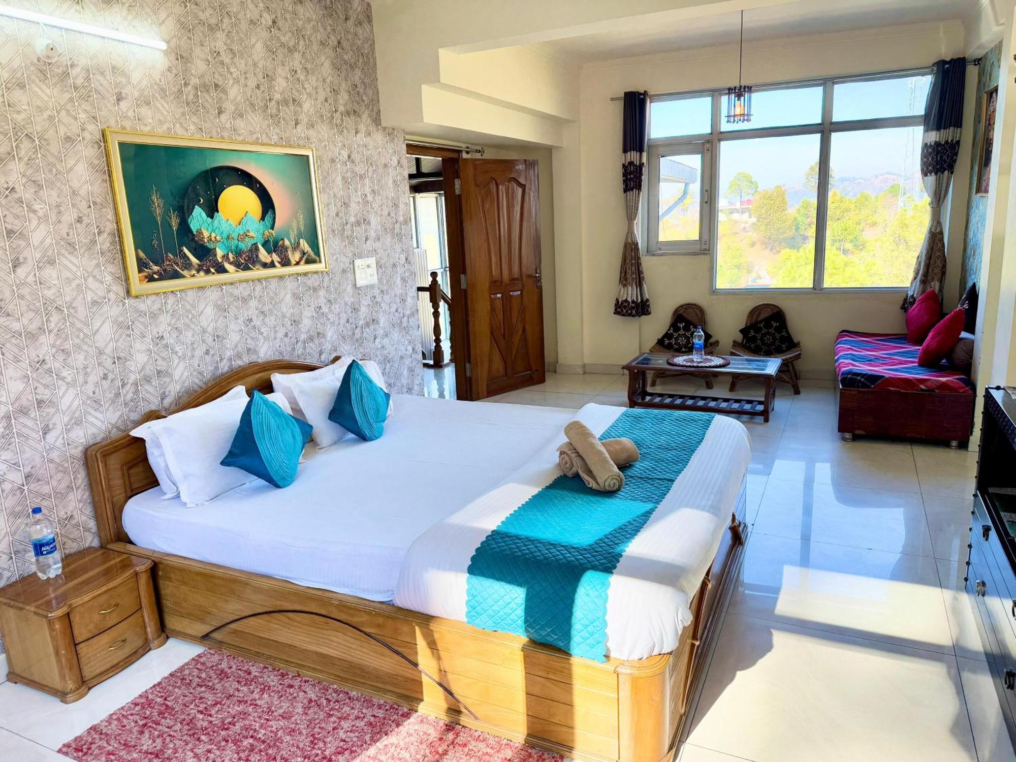 The Auriga 3Bhk Fully Entair Villa With Bonfire In Kasauli I Pvt Stay I Open Air Terrace I Kitchen Livingroom I Lawn Bonfire I Gaming Zone Zewnętrze zdjęcie