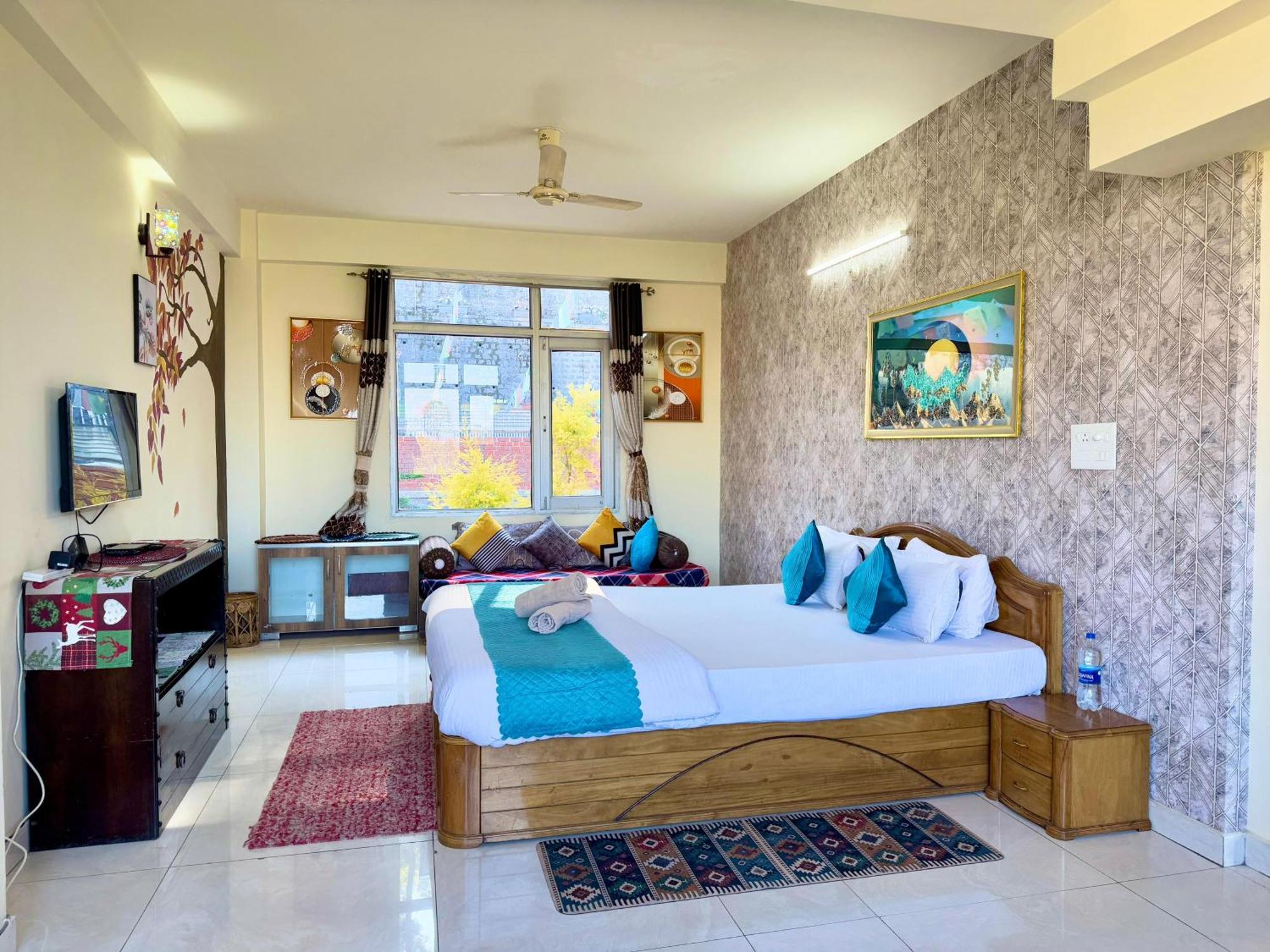The Auriga 3Bhk Fully Entair Villa With Bonfire In Kasauli I Pvt Stay I Open Air Terrace I Kitchen Livingroom I Lawn Bonfire I Gaming Zone Zewnętrze zdjęcie