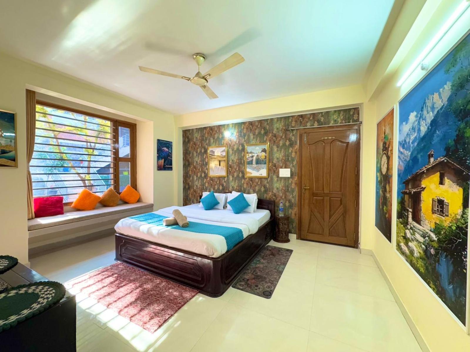 The Auriga 3Bhk Fully Entair Villa With Bonfire In Kasauli I Pvt Stay I Open Air Terrace I Kitchen Livingroom I Lawn Bonfire I Gaming Zone Zewnętrze zdjęcie